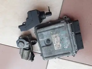 2008 Sprinter Bus Lock, Key and Control Board Combo