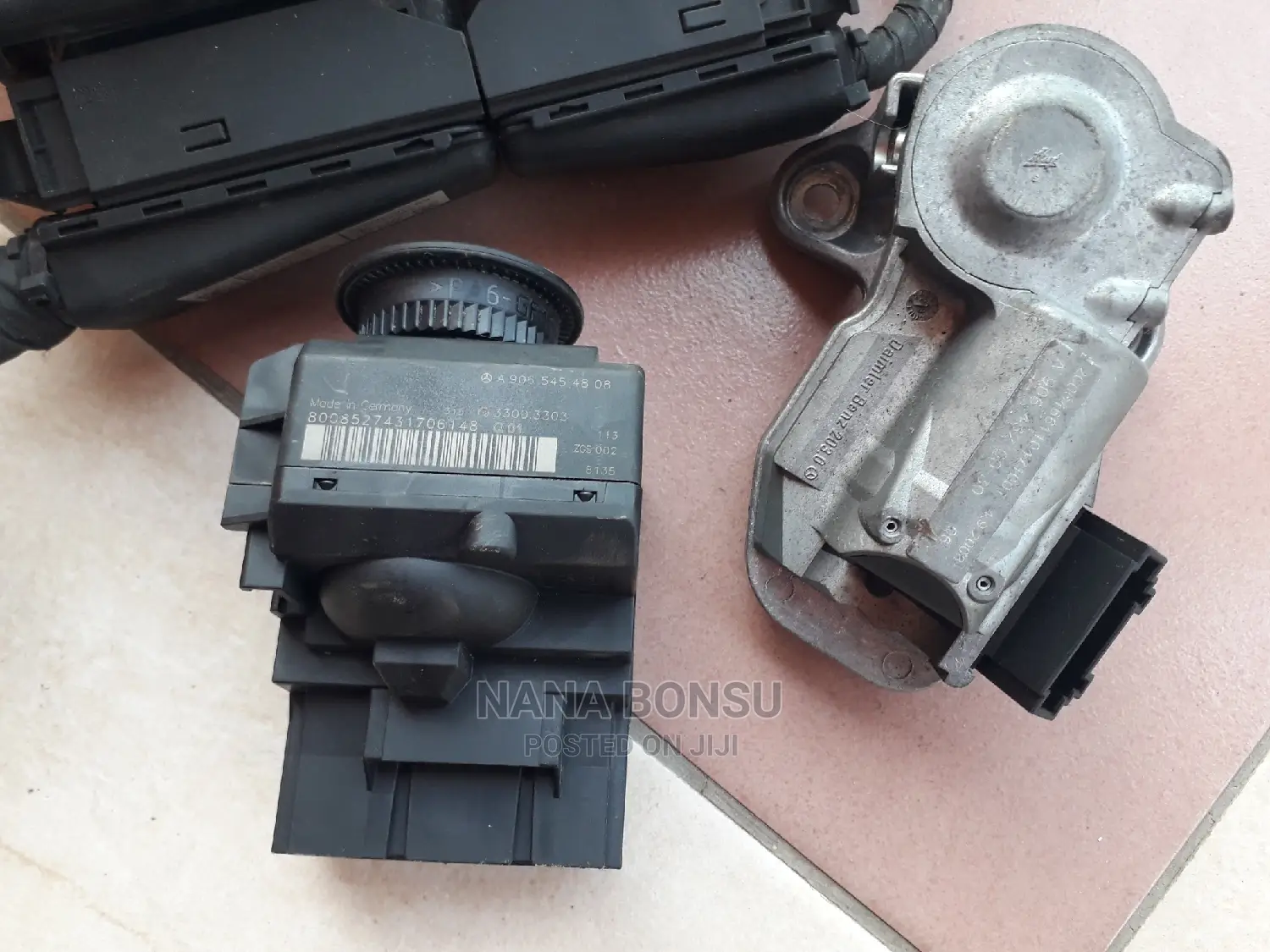 2010 Sprinter Bus Lock, Key and Control Board Combo