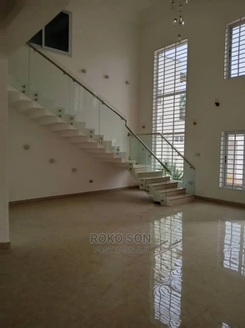 4bdrm Duplex in Dr Roko, East Legon for Sale