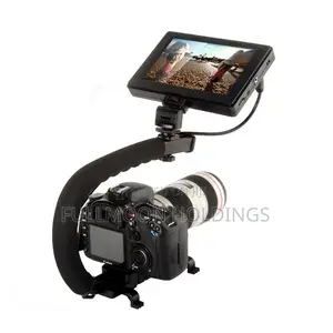 Camera Gimbal Stabilizer For DSLR Vlog Shooting