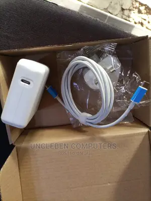 Apple Macbook Charger Type C