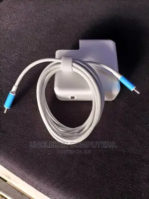 Apple Macbook Charger Type C