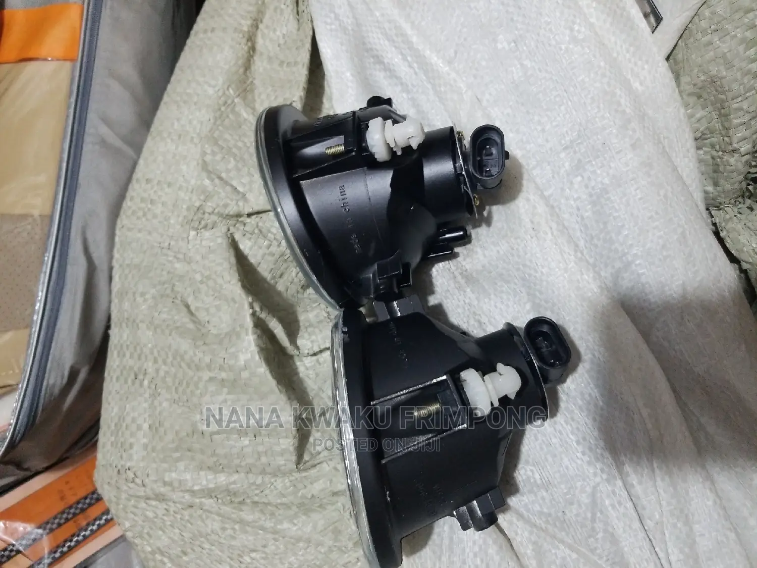 Pontiac Vibe 2005 to 2007 Foglight Available