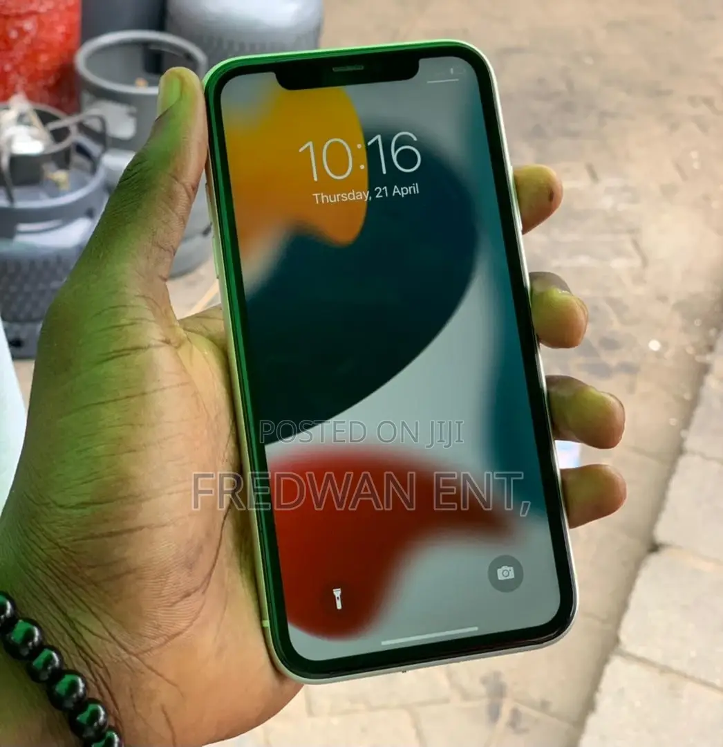 Apple iPhone 11 64 GB Green