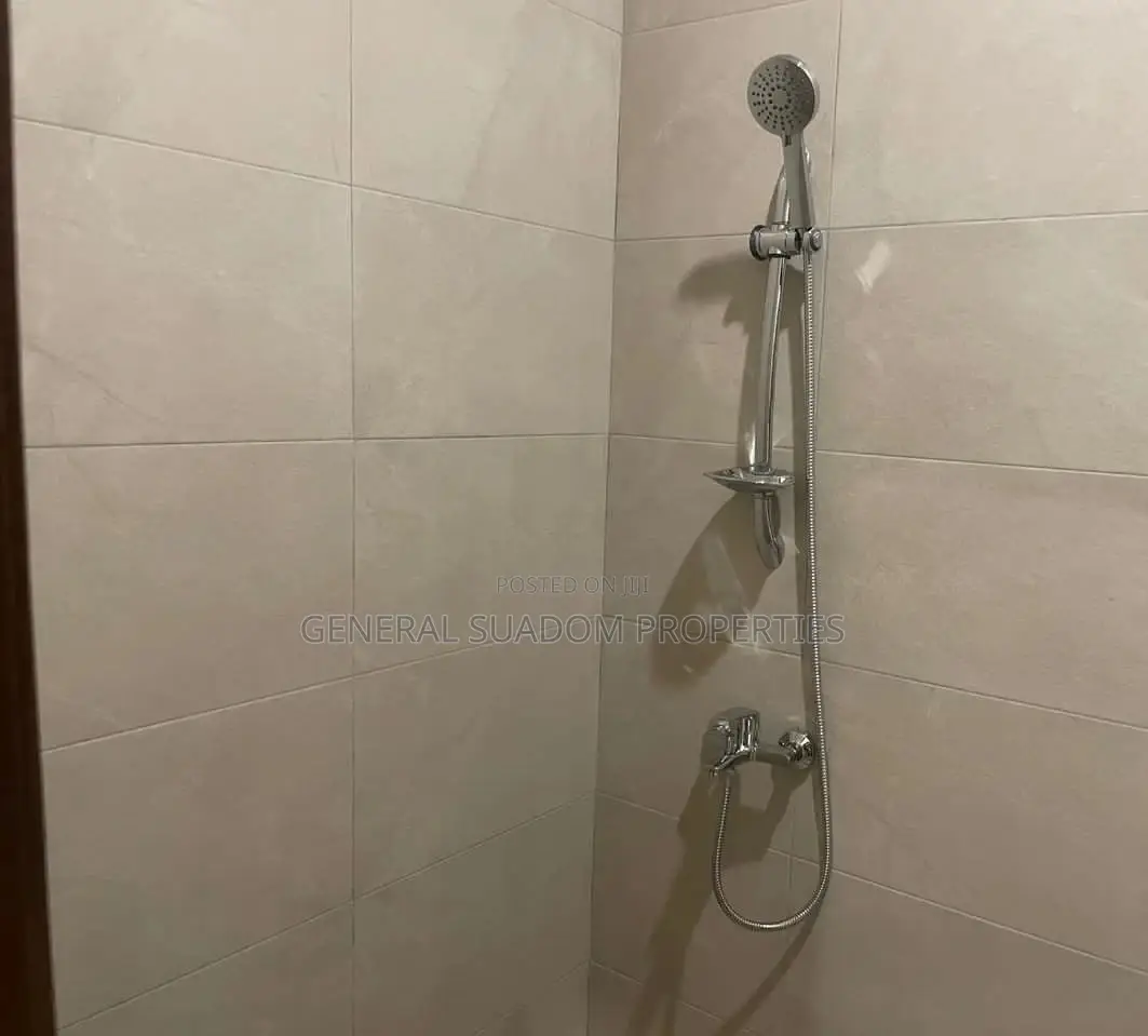 3bdrm House in Suadom Properties, Baatsona Total for sale