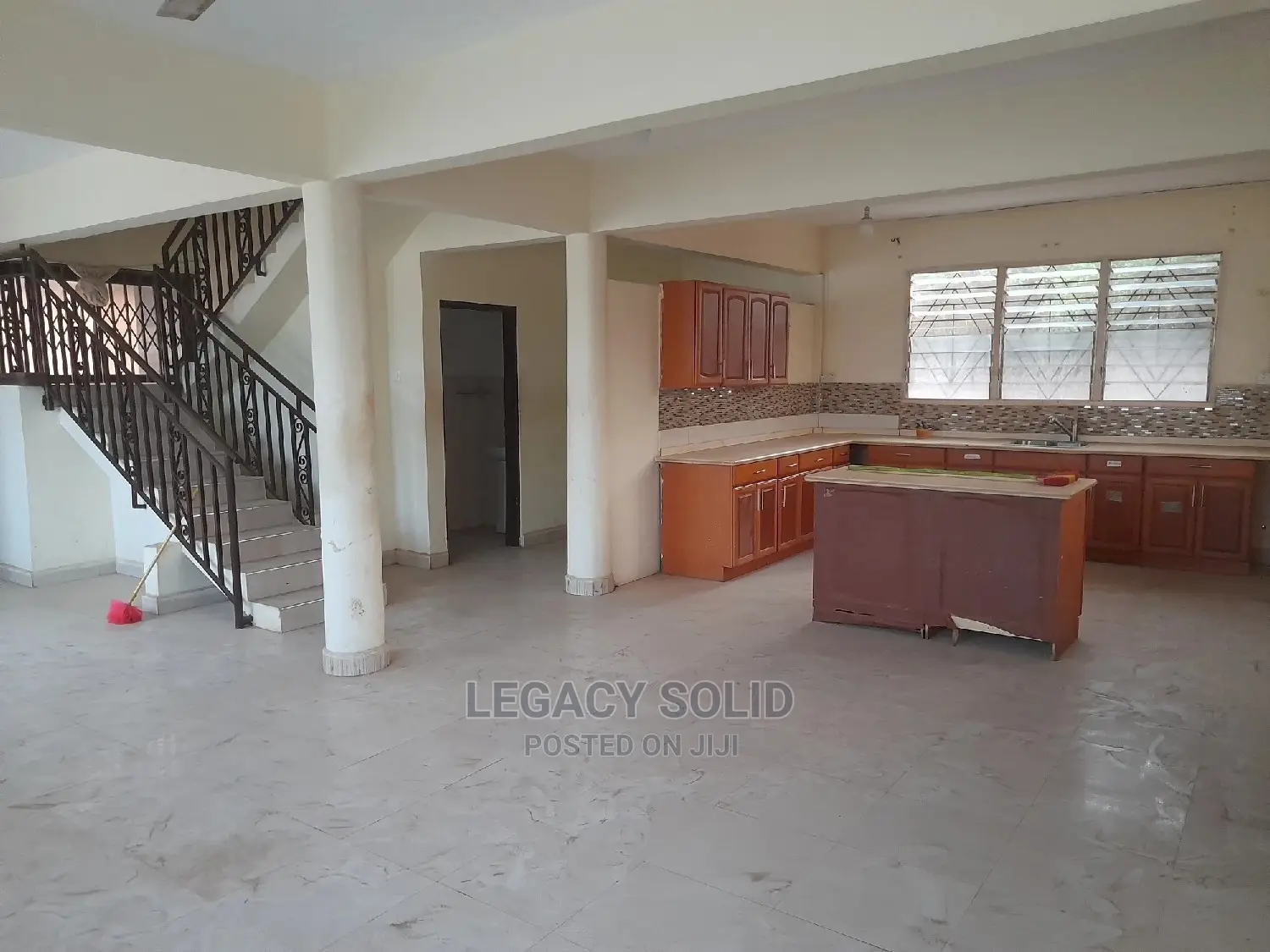 2bdrm Apartment in Legacy Solid Real, Teshie for rent