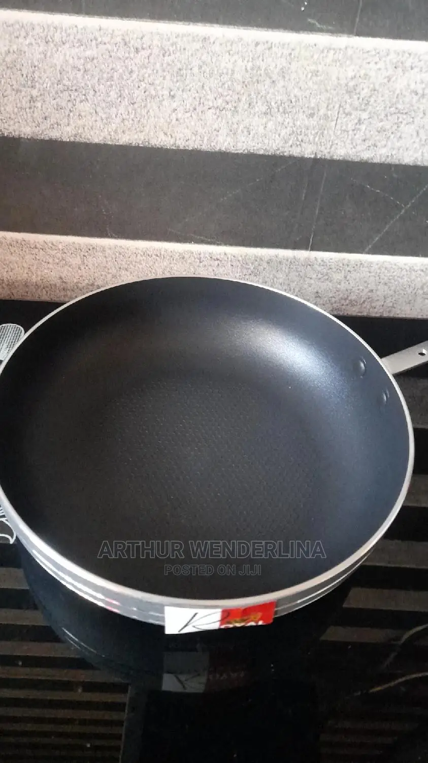Fry Pan (Non - Stick) Very Quality(24cm)