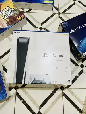 Pre-Owned New Playstation 5 With Games