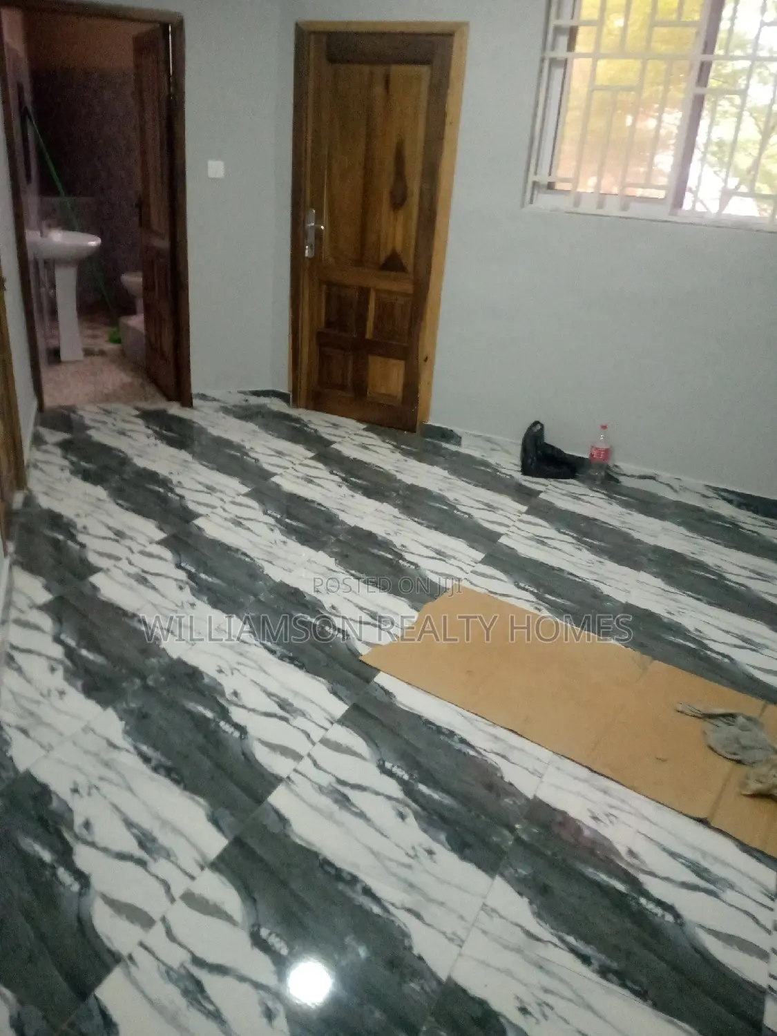 1bdrm Apartment in Hfc Estate, Spintex for rent