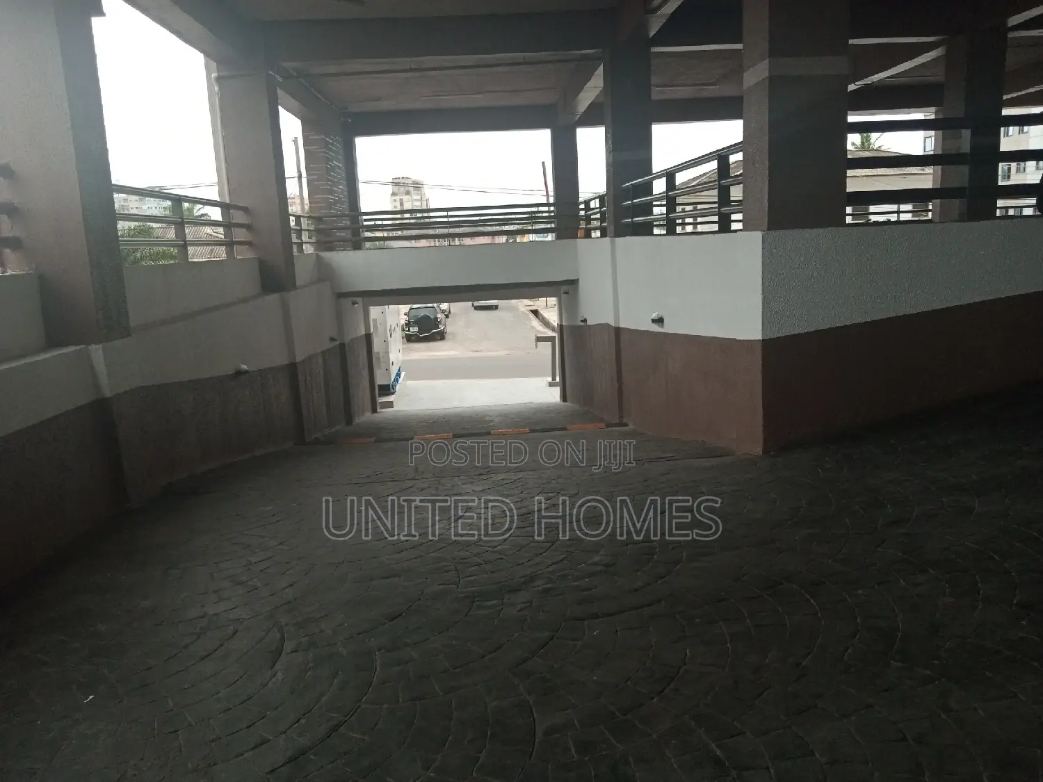 Furnished 2bdrm Apartment in Osu for Rent
