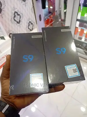 New Samsung Galaxy S9 64 GB Black