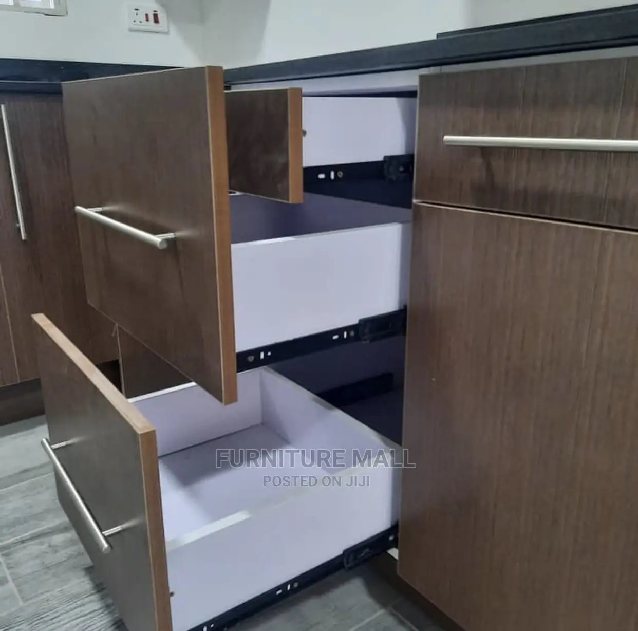 Furniture Mall Kitchen Set. Free Delivery