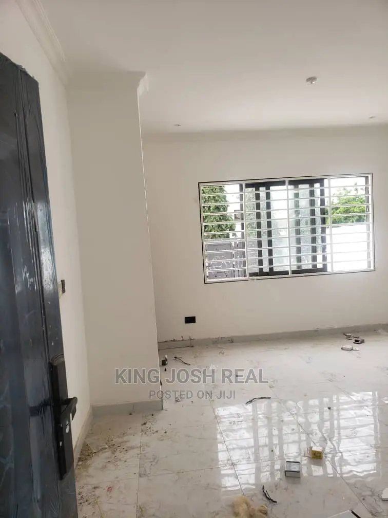 3bdrm House in Spintex for sale