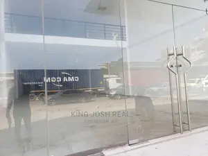 Spacious Showroom or Warehouse for Rent