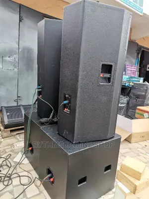 Jbl/Ev Full Set Of Speakers With Rack