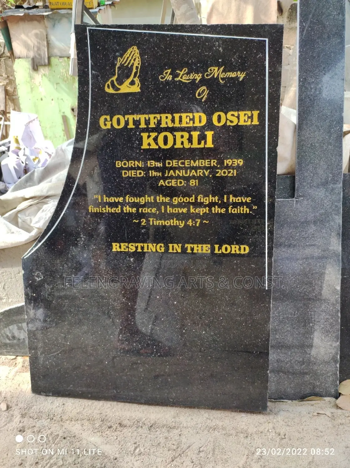 Granite / Porcelain Headstone