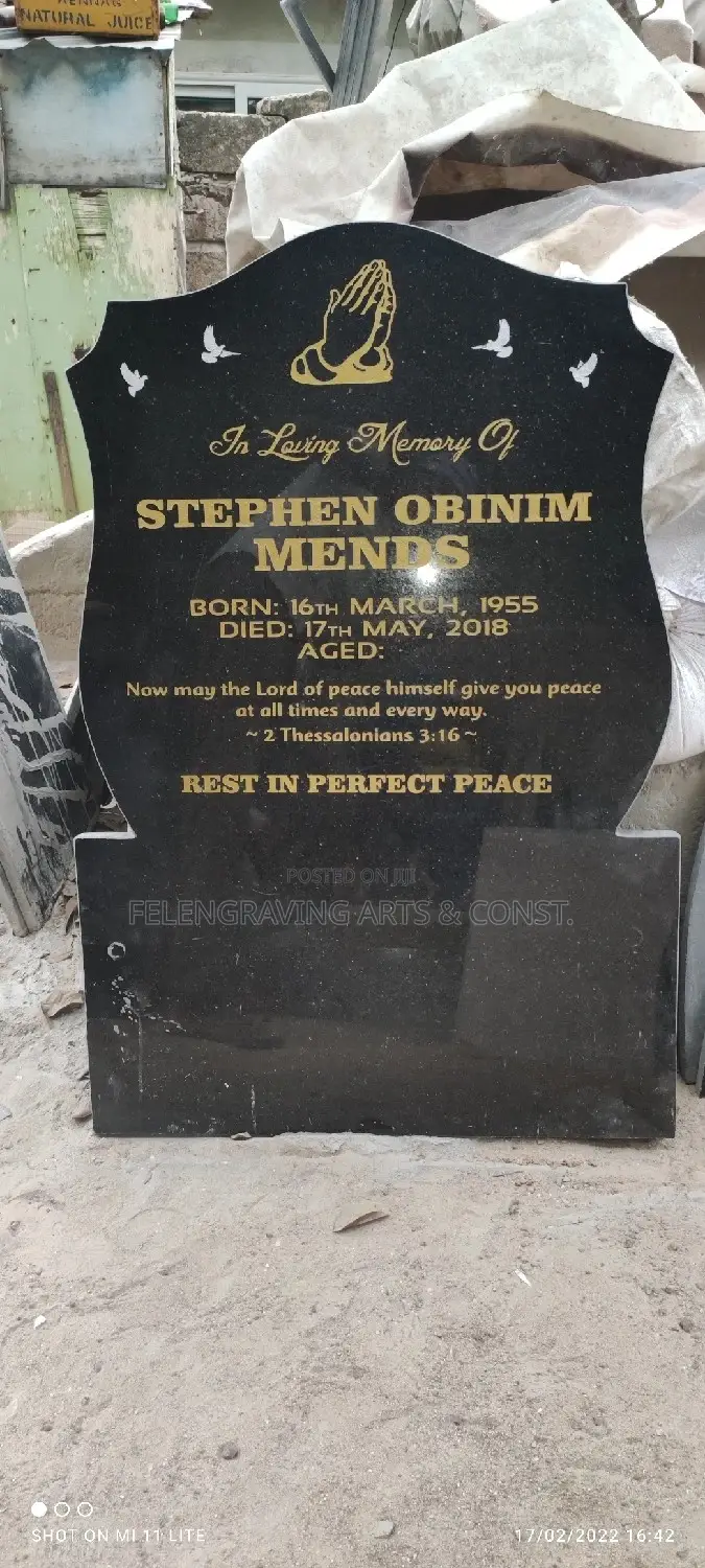 Granite / Porcelain Headstone