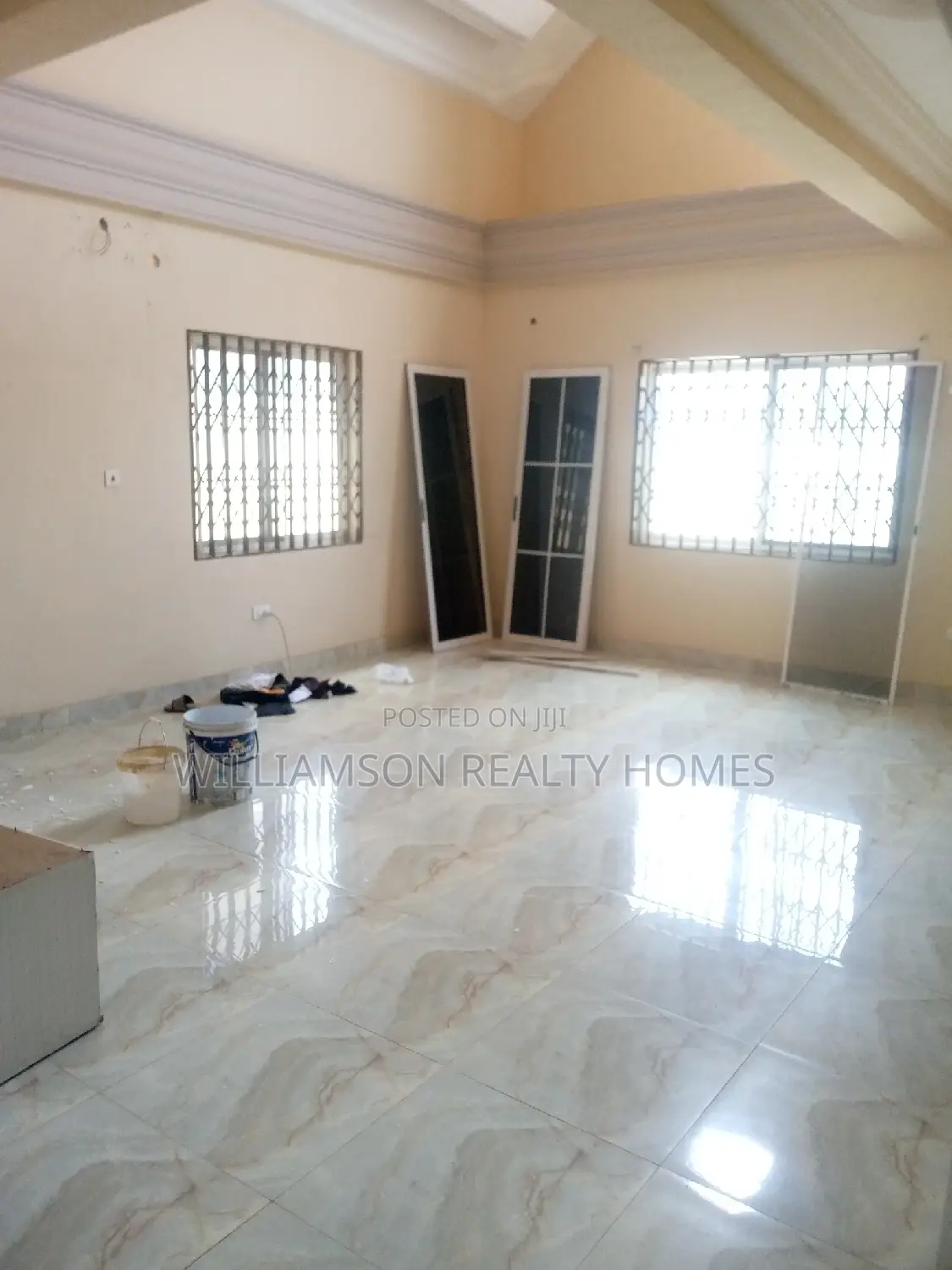 4bdrm House in Community 18, Spintex for rent