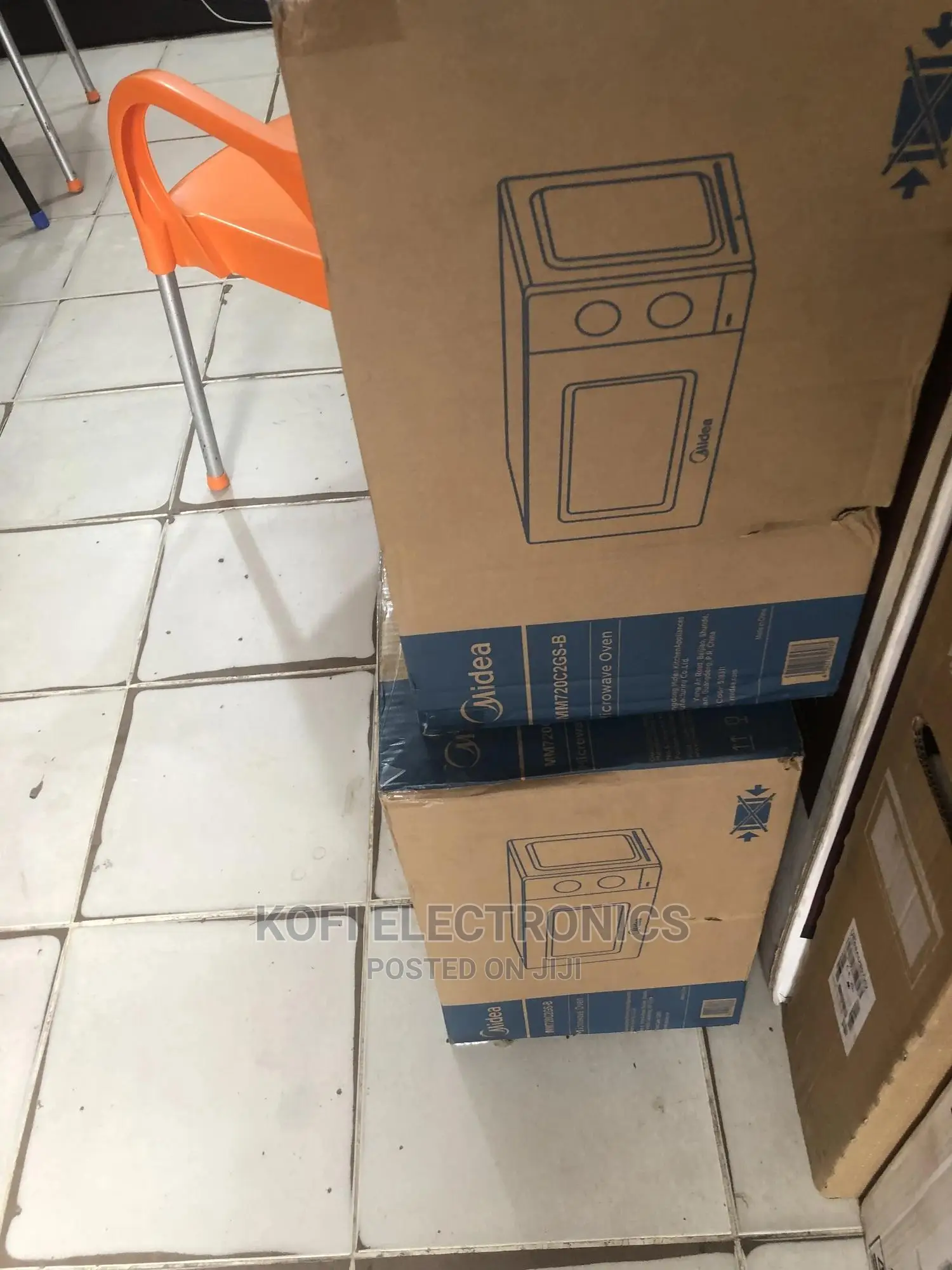 Midea 20ltr Solo Microwave