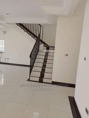 4bdrm Farm House in Amazing Properties, Cantonments for Sale