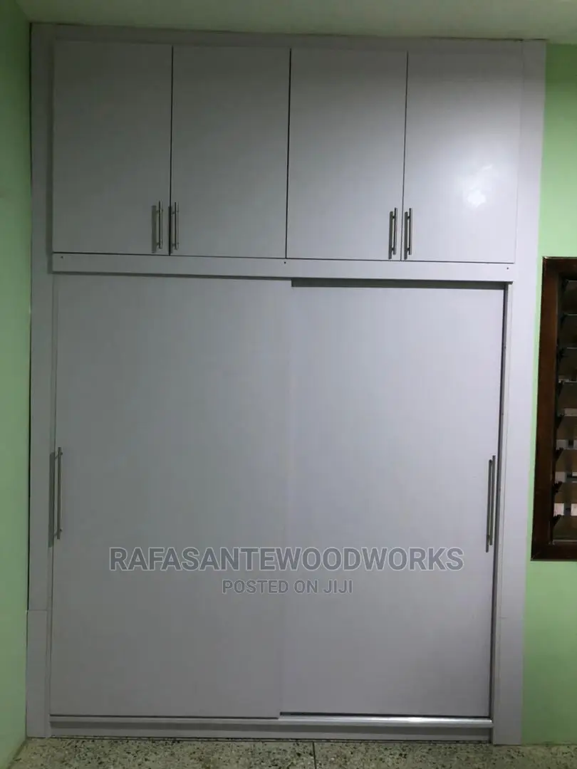 Rafasantewoodworks in Wardrobe's
