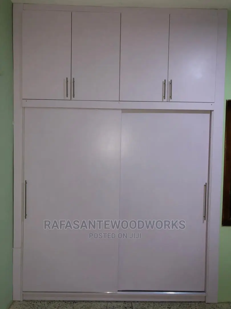 Rafasantewoodworks in Wardrobe's