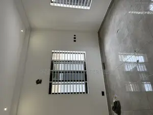 3bdrm House in 3 Bedroom House For for sale