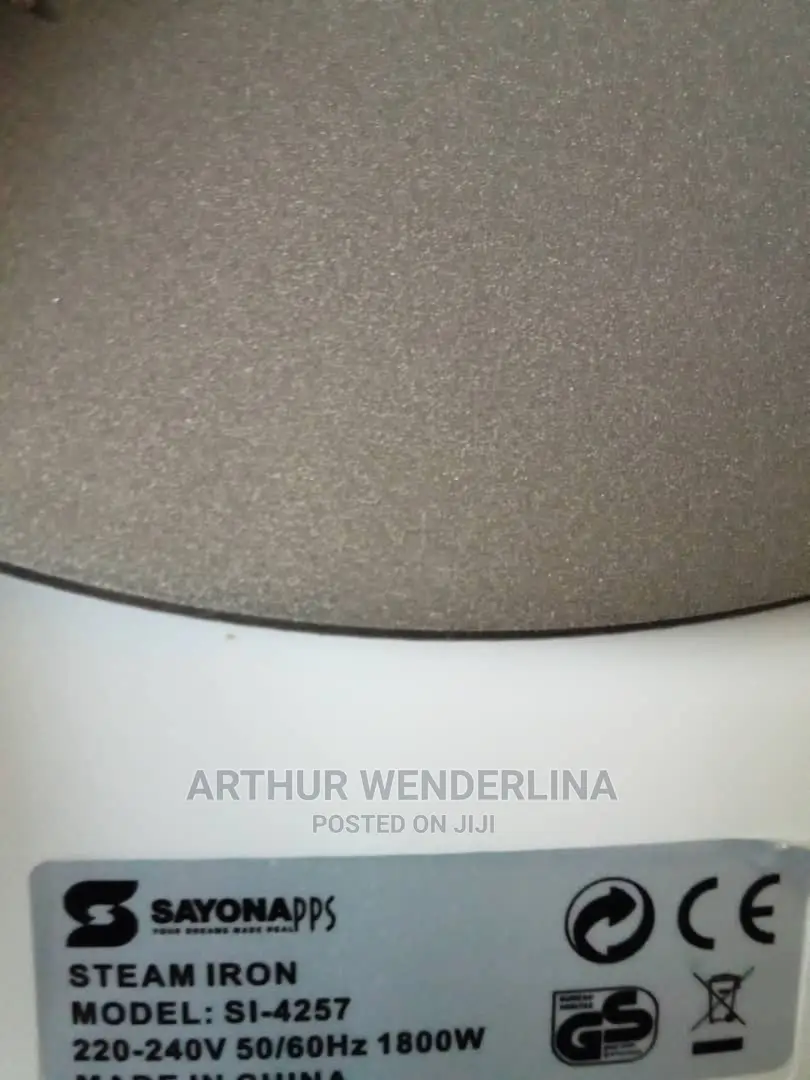 Sayonapp Steaming Iron (Quality)