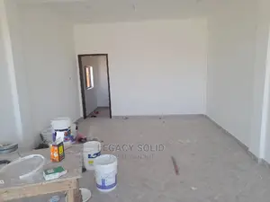 Shop to Let