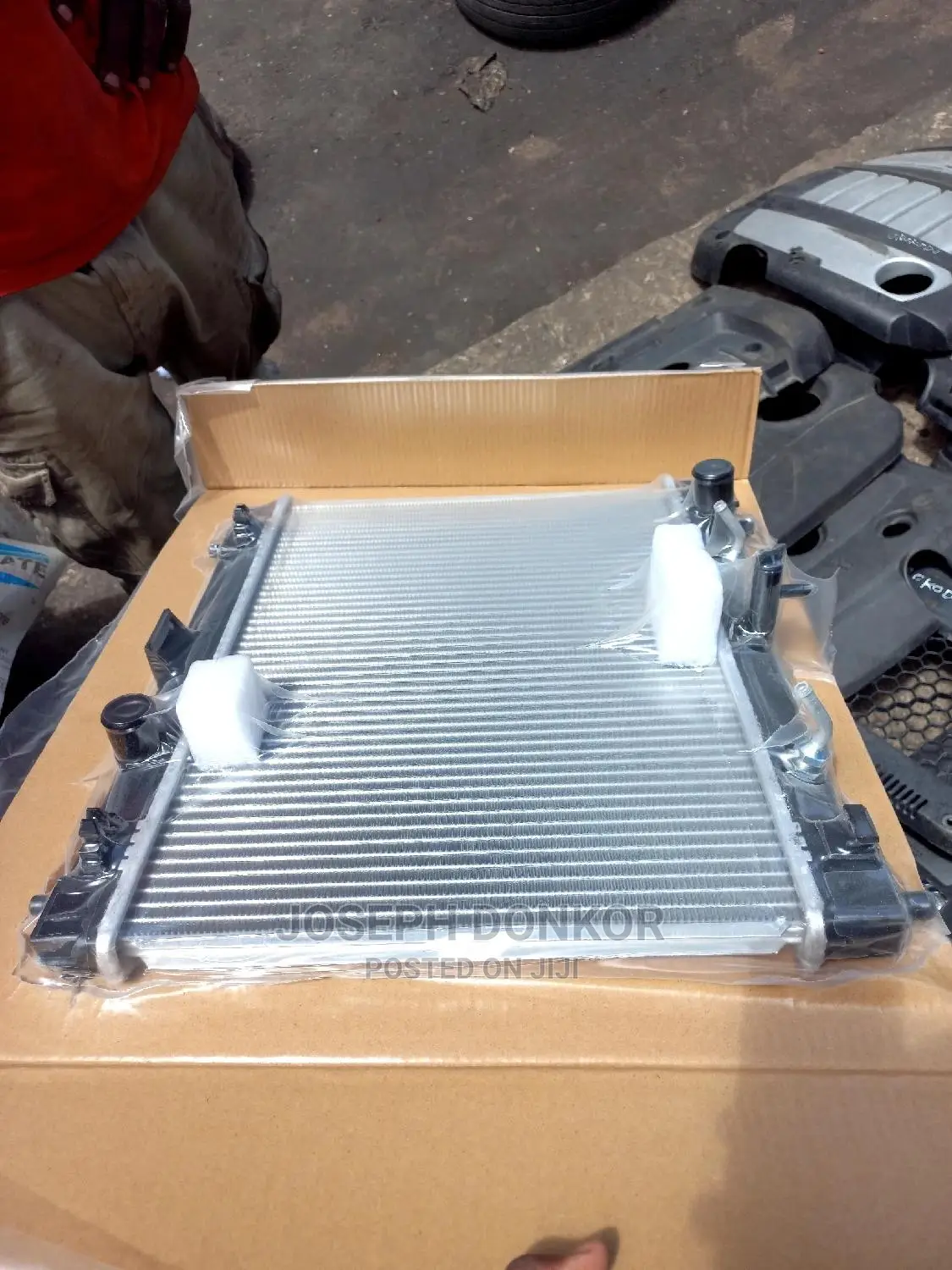 Yaris/Vitz/Belta Radiator Tank