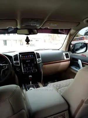 Car Rentals Rent a Landcruisers 4x4s for Weddings Tours