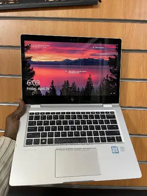 Laptop HP EliteBook 1030 8GB Intel Core i5 SSD 256GB