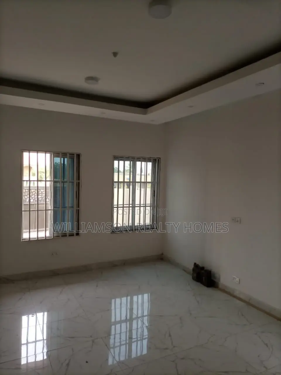 2bdrm House in Kotobabi Area, Spintex for sale