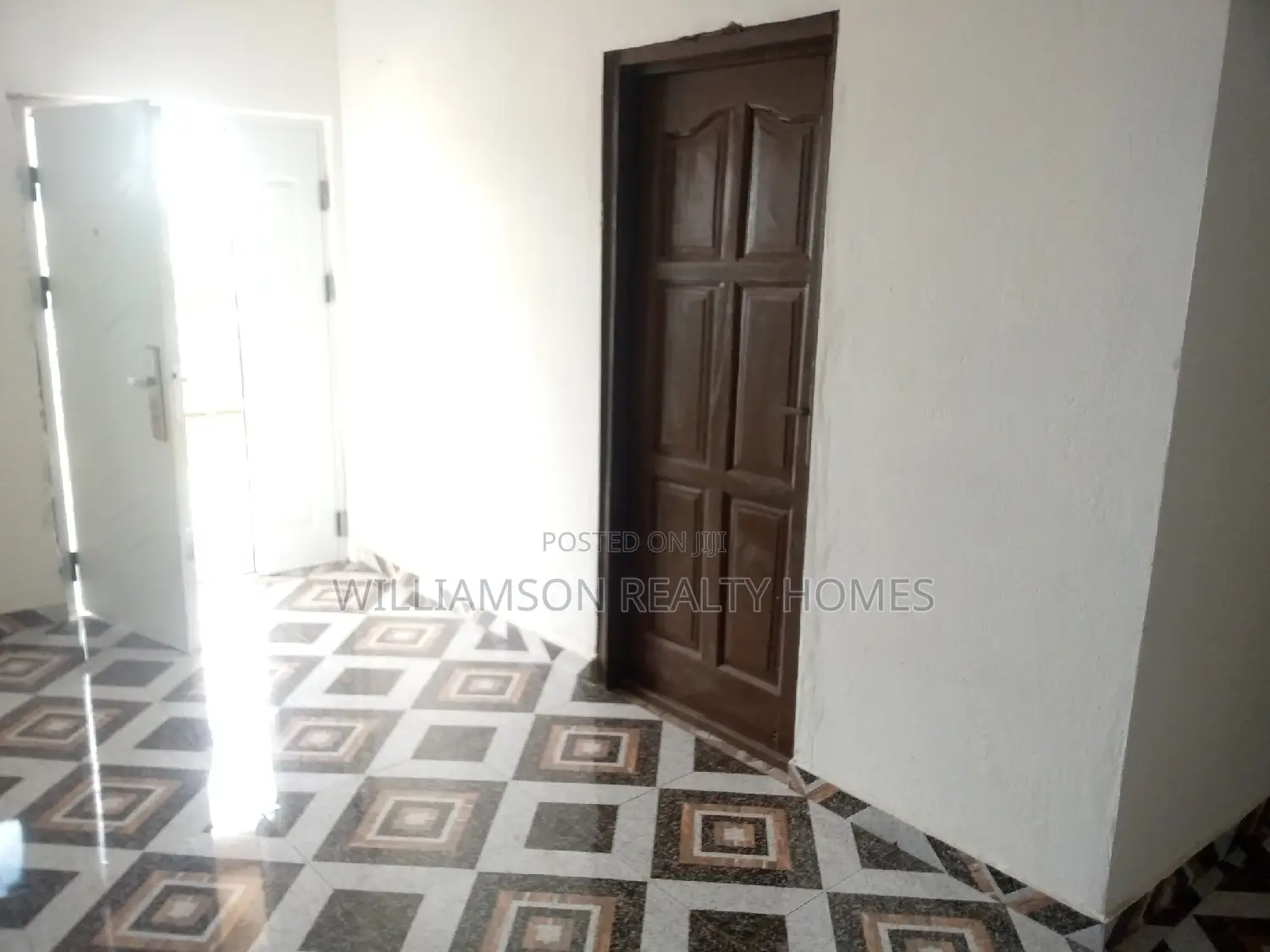 1bdrm Apartment in Community 18, Spintex for rent
