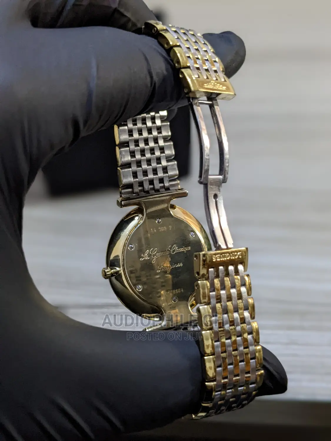 La Grande Classique De Longines Two-Tone Quartz Watch
