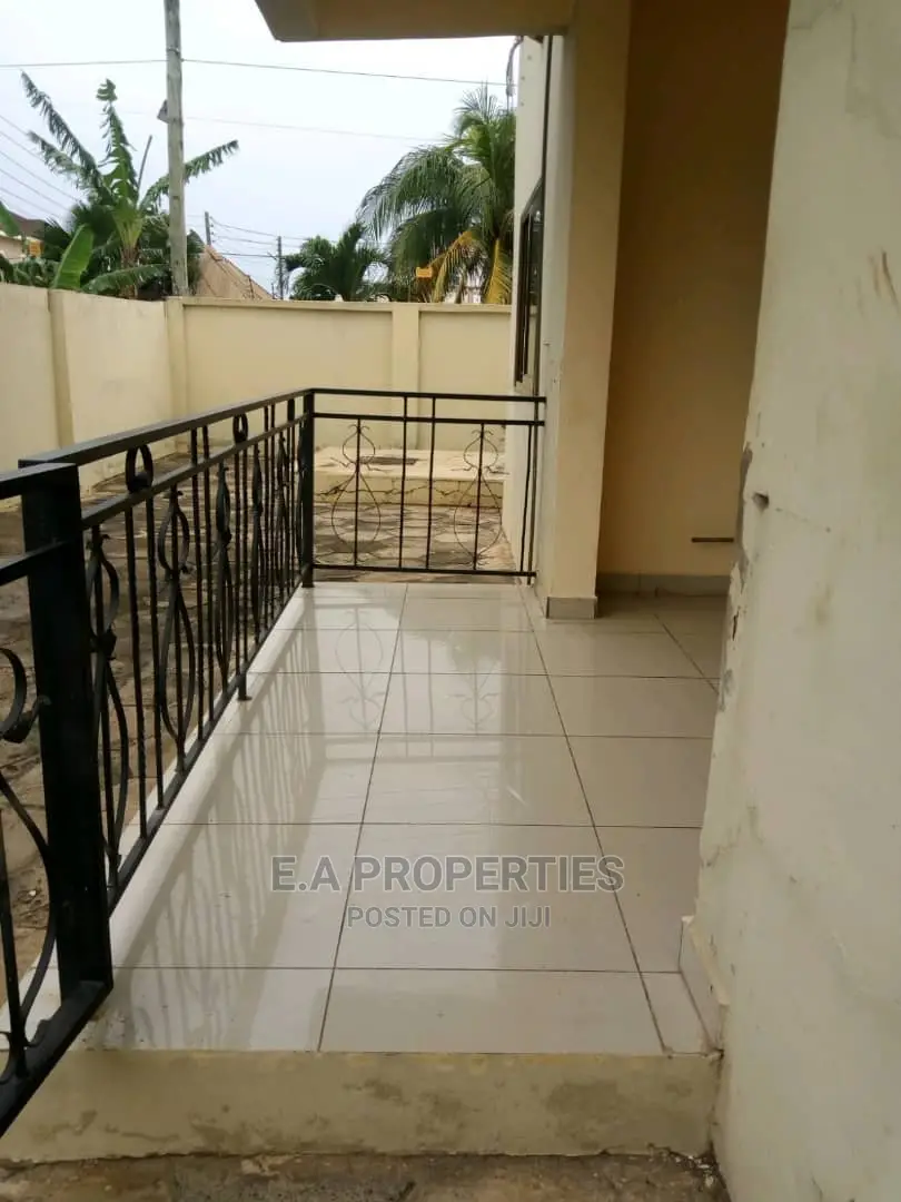 2bdrm Apartment in E a Properties, Villa Victoria Hotel for Rent