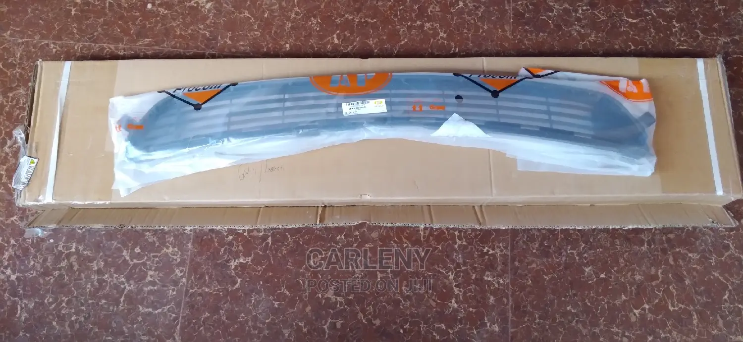 Front Grille OEM Rav4 2013, 2014, 2015 Shells