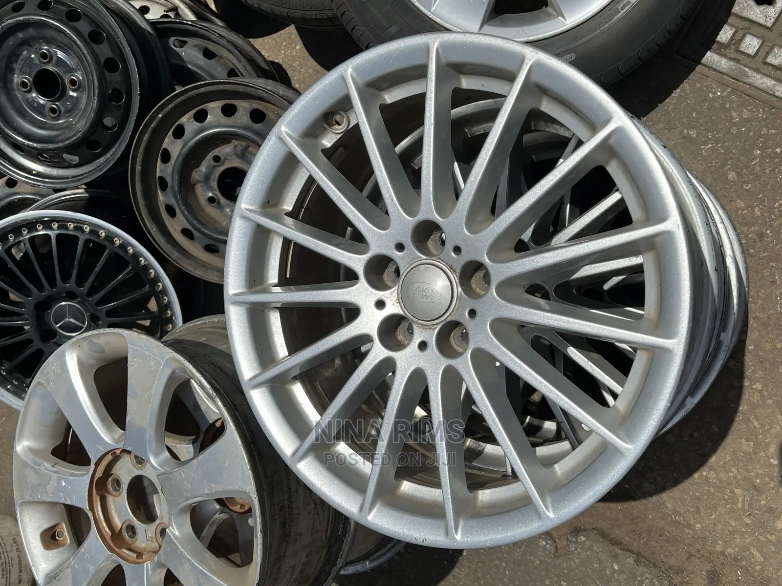 Universal Rims for All Cars