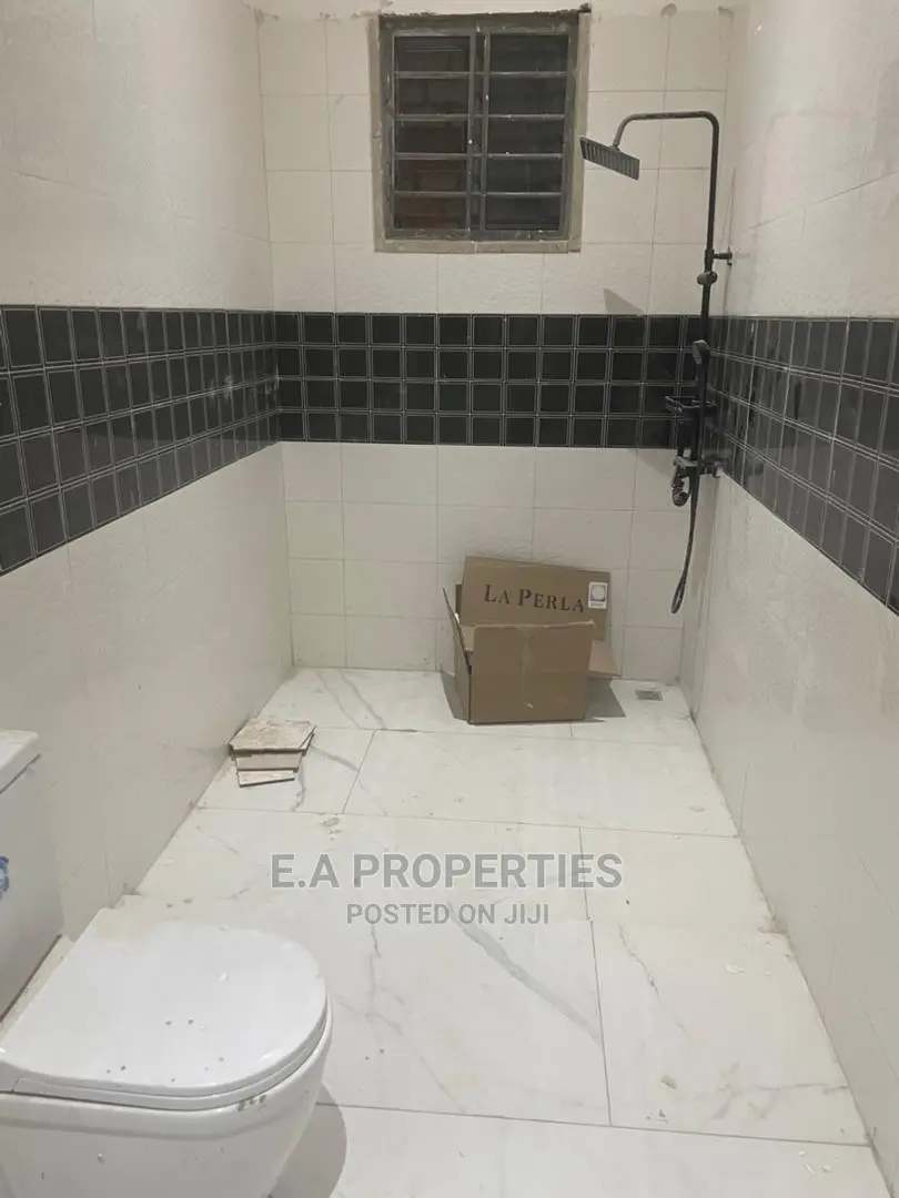 3bdrm House in E a Properties, Asore Junction for Sale