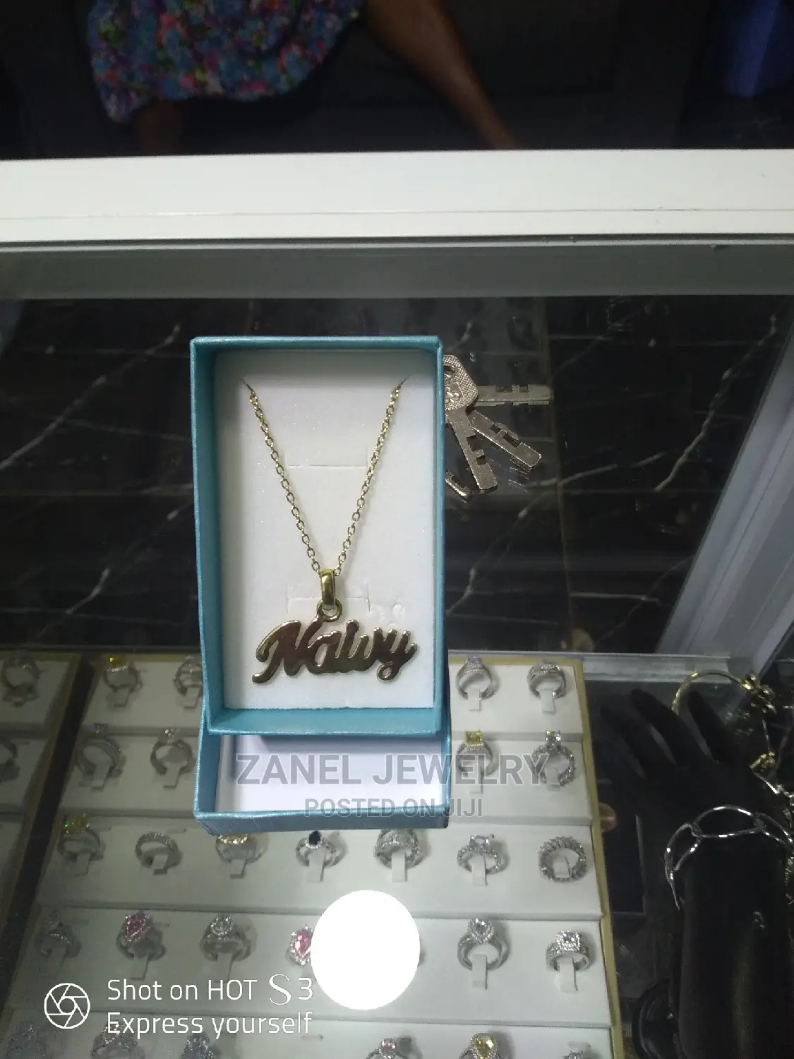 Customized Chains Available