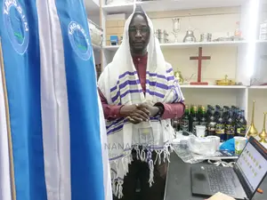 Prayeful Shawl