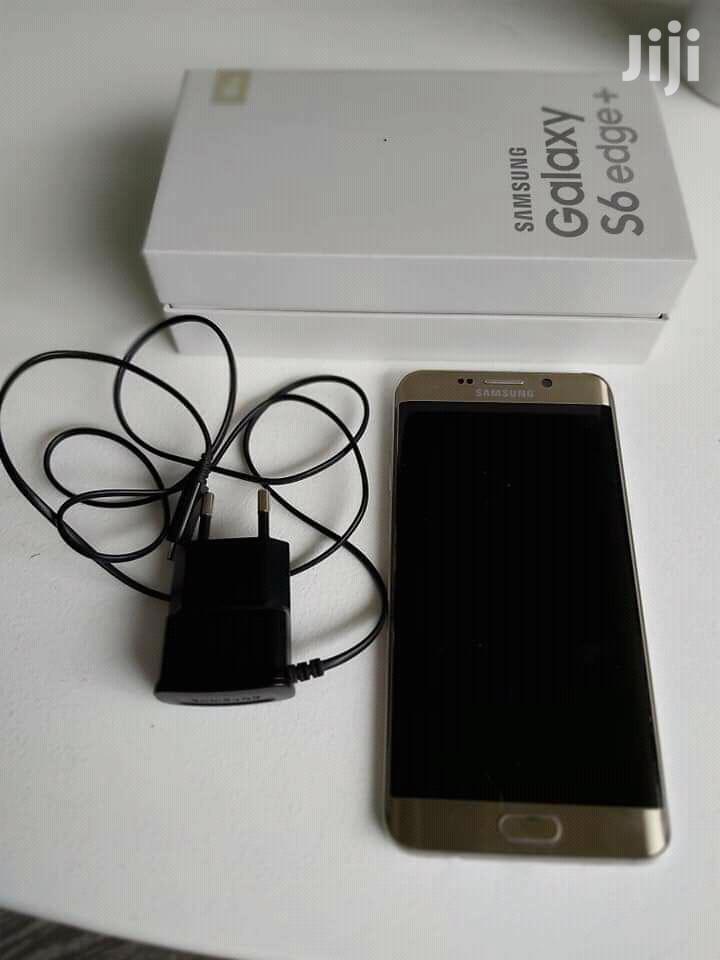 New Samsung Galaxy S6 edge 32 GB Gold