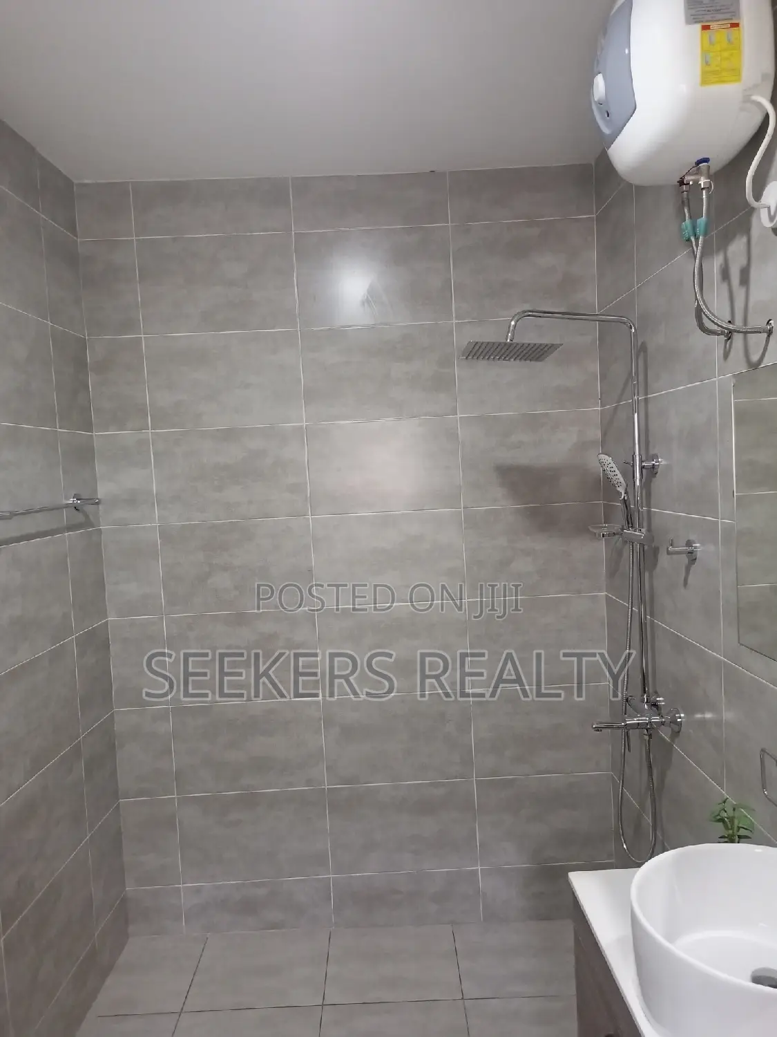 Furnished 2bdrm Apartment in Seekers Realty, Acquinas for rent