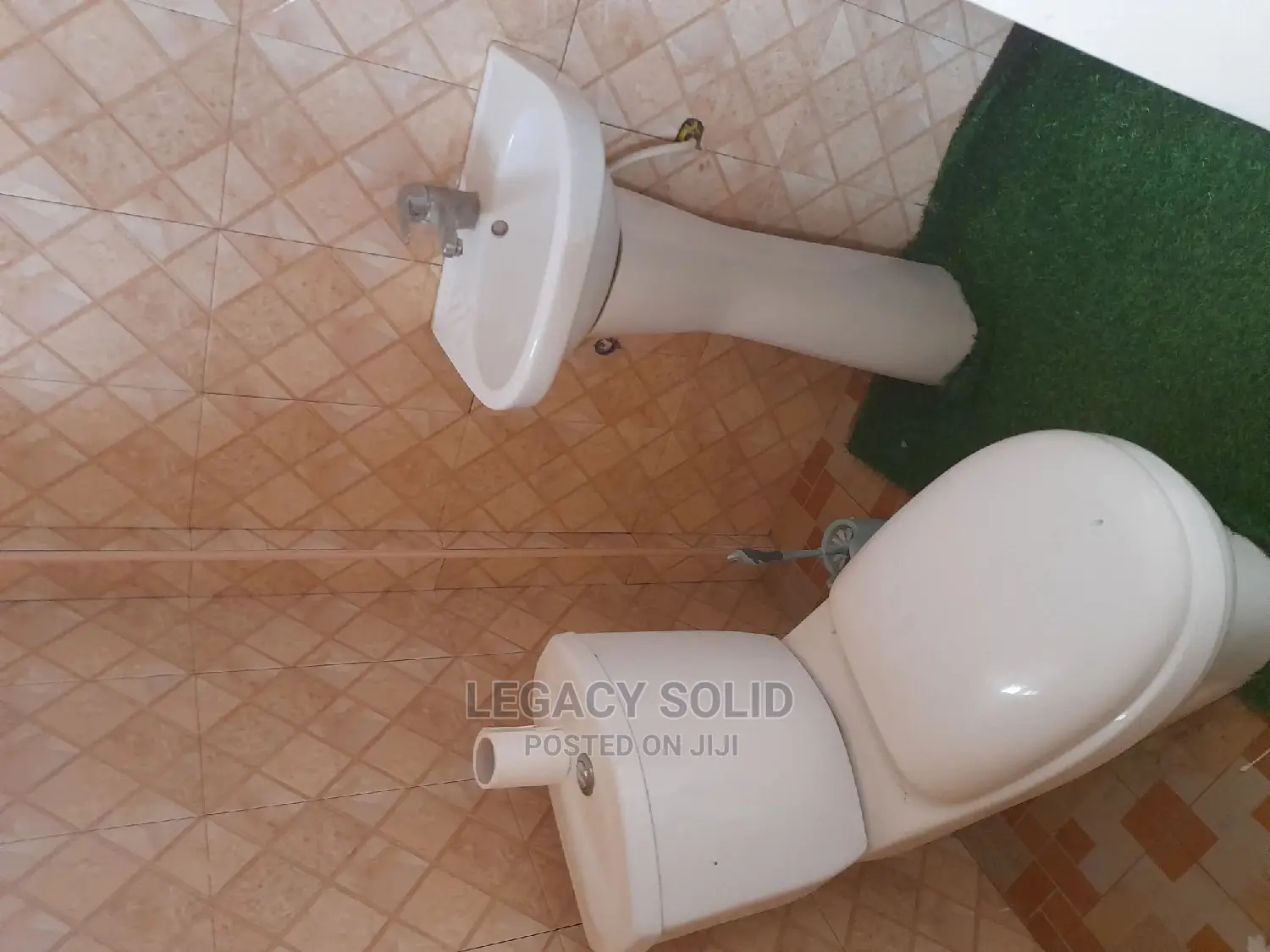2bdrm Apartment in Legacy Solid Real, Teshie for rent