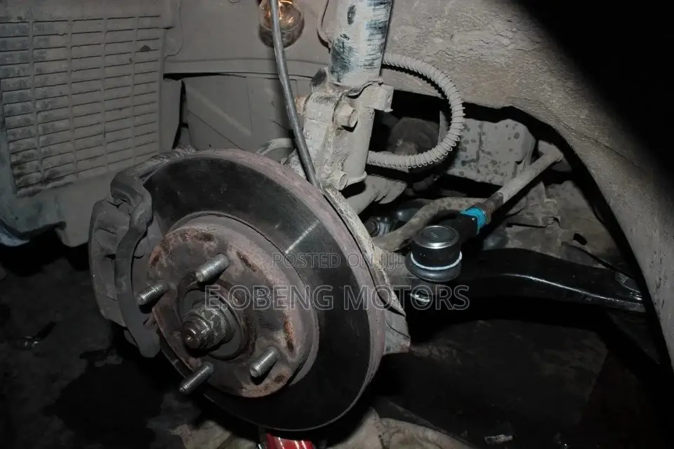 Shocks Absorbers, Lowerarms, Hubs Etc of All Kinds of Cars.