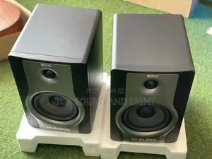 M-Audio Carbon Bx6 Monitors With 6-Inch Woofer