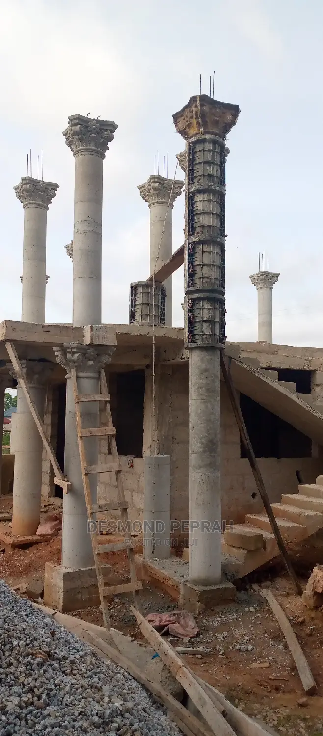 Plastic Moulding Pillars