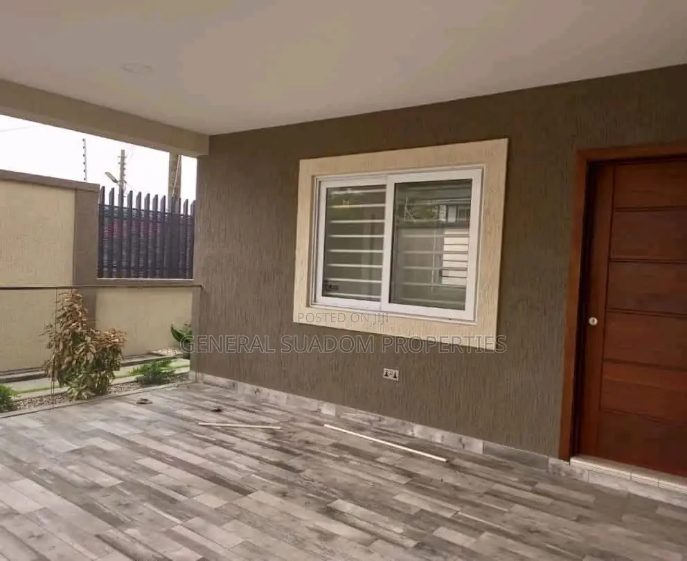 3bdrm Duplex in Suadom Properties, Airport Residential Area for Sale