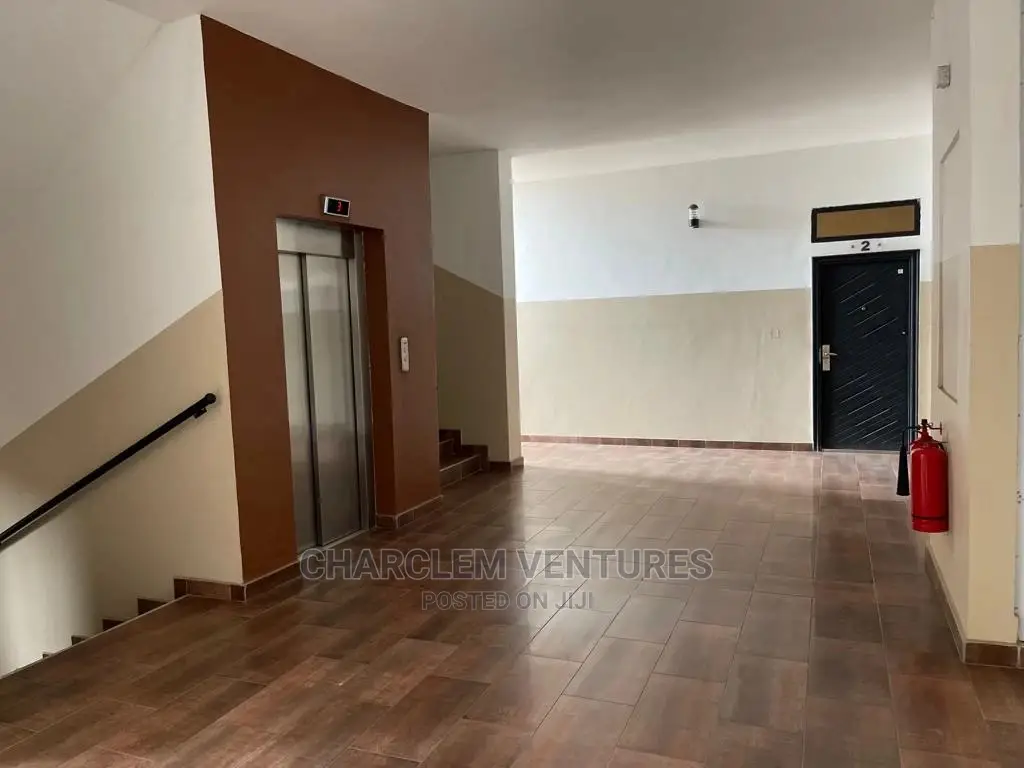 Furnished 2bdrm Apartment in Osu for Rent