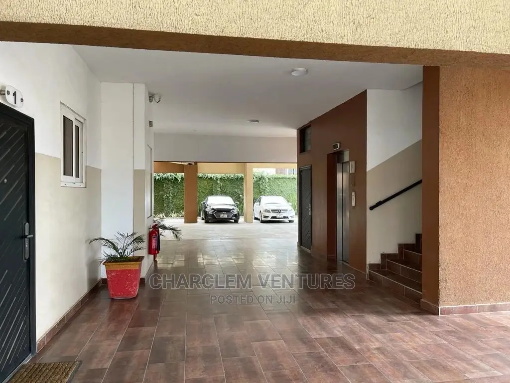 Furnished 2bdrm Apartment in Osu for Rent